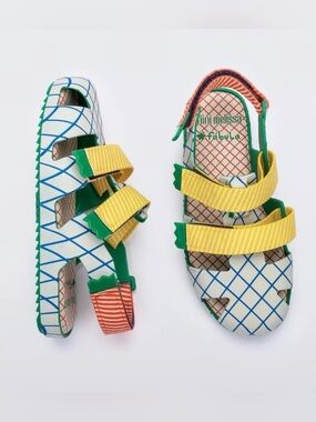 Kids Baby Mini Melissa Green Sole "Tudo Se Transforma" Sandals Shoes - Size US 6
